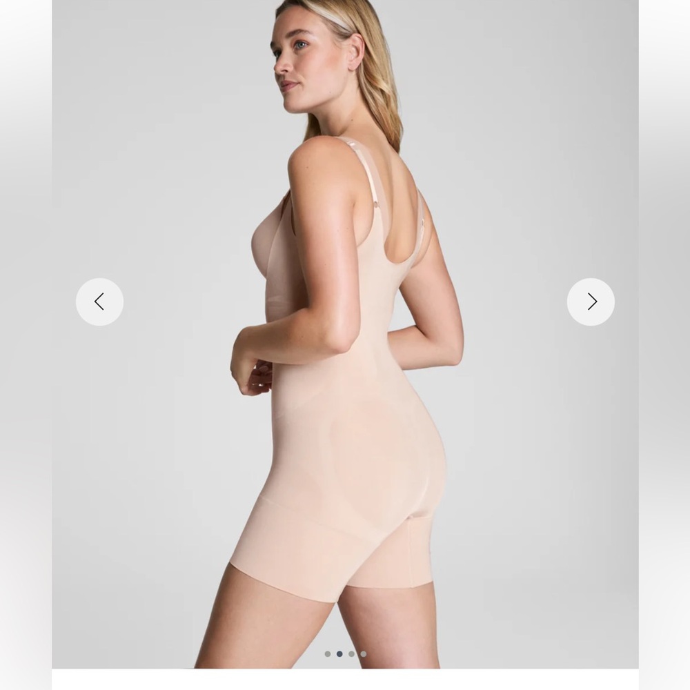 Spanx Open-Bust Mid-Thigh Bodysuit Size Large - Picture 2 of 7